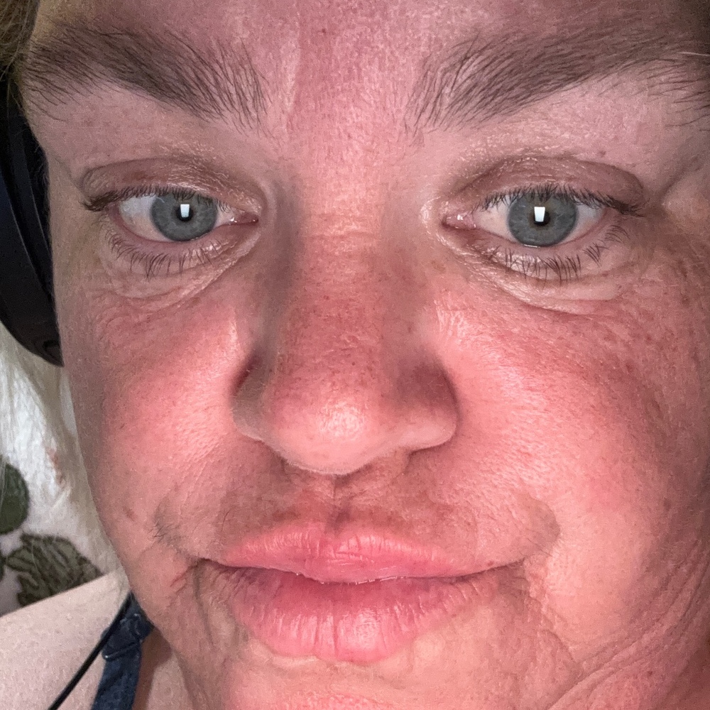 Meet your Posher, Pam